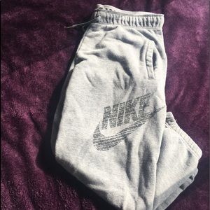 Nike Sweatpants